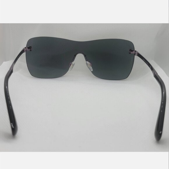 CHANEL CH4215 c.467/C1 QUILTED MIRRORED CROSSHATCH RUNWAY sunglasses EUC - Picture 5 of 16